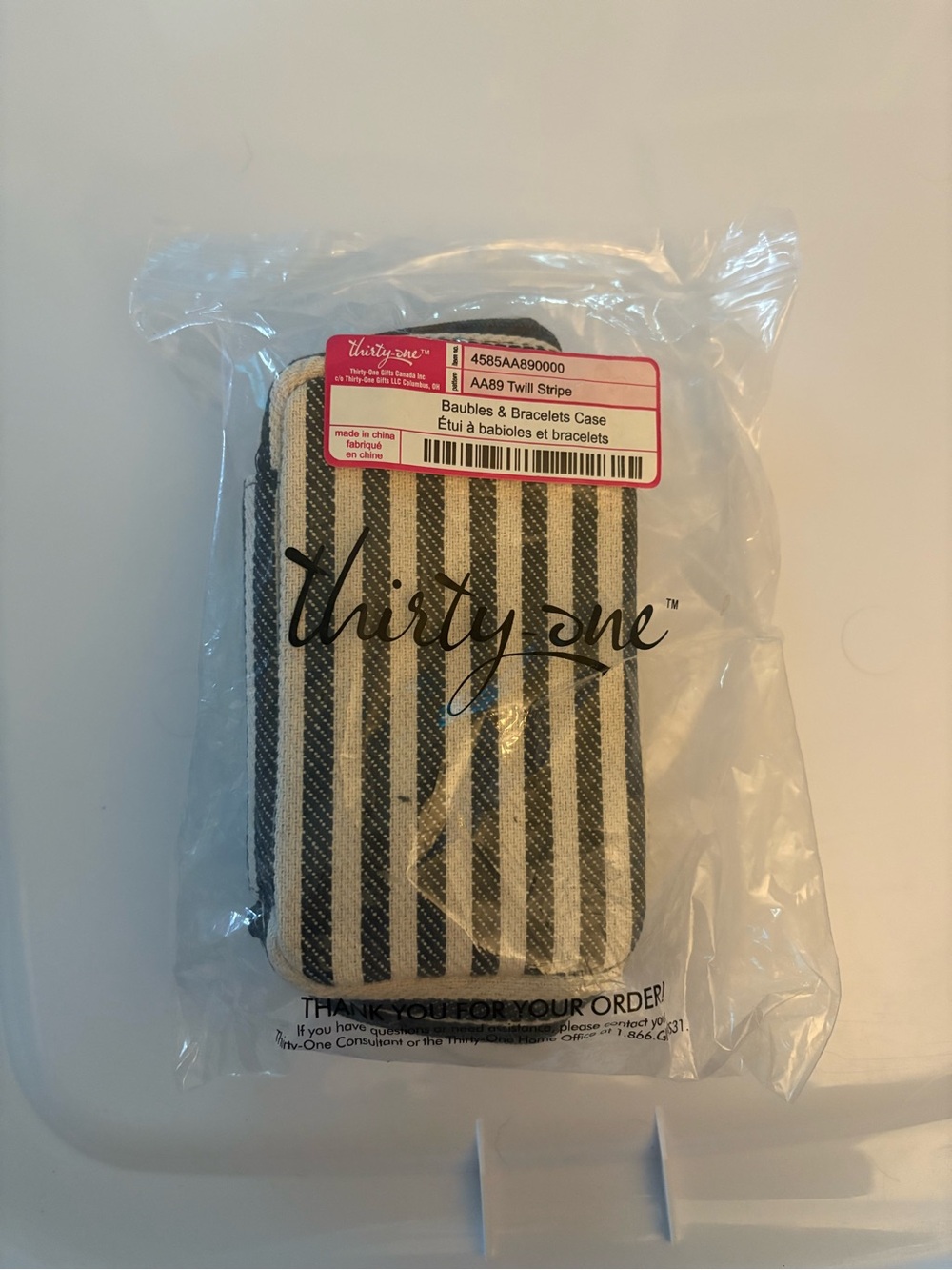 thirty-one Stripe Jewelry Case in Black and Cream